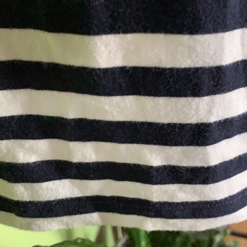 Express blue and white top - Picture 6 of 9